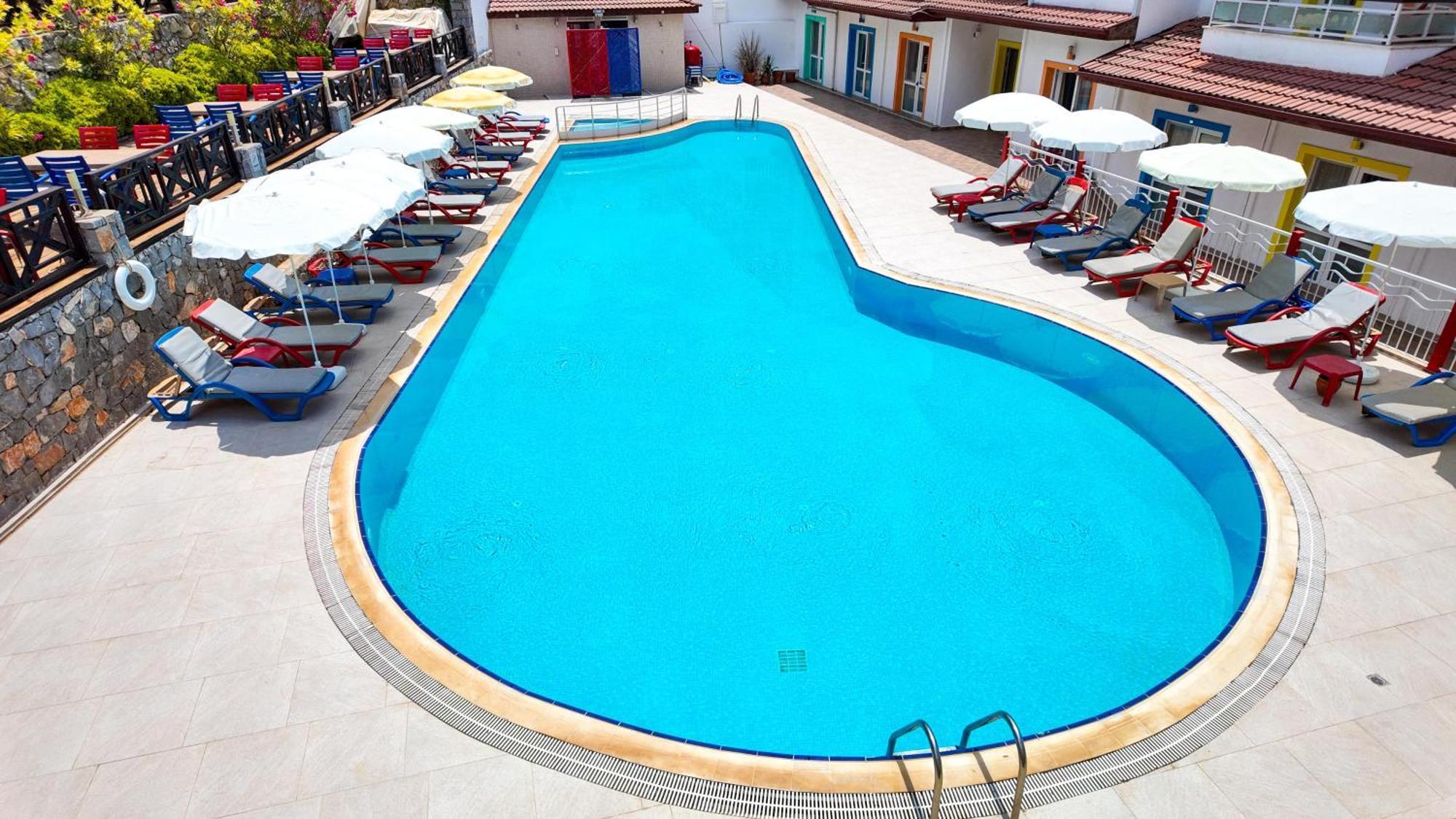 Konfor Suite Otel Cedit Exterior photo